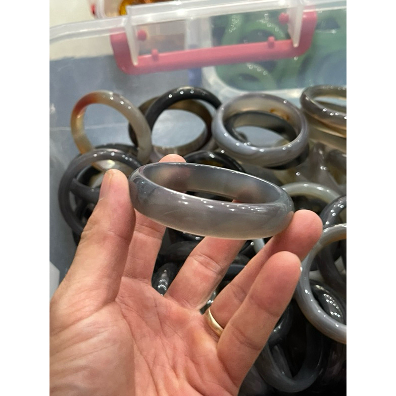 Vòng tay đá mã não tự nhiên ni 53-58 mm HANMYNGHE 1 Vòng tay đá mã não tự nhiên ni 53-58 mm HANMYNGHE