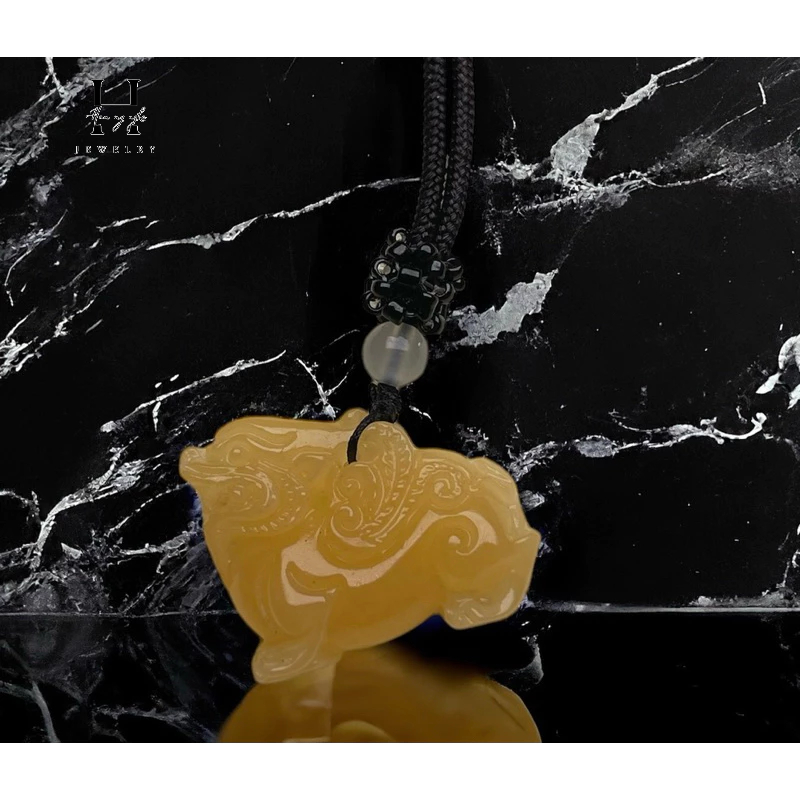 Mặt dây chuyền kỳ lân đá ngọc hoàng long kèm dây đeo HANMYNGHE 1 Mặt dây chuyền kỳ lân đá ngọc hoàng long kèm dây đeo HANMYNGHE