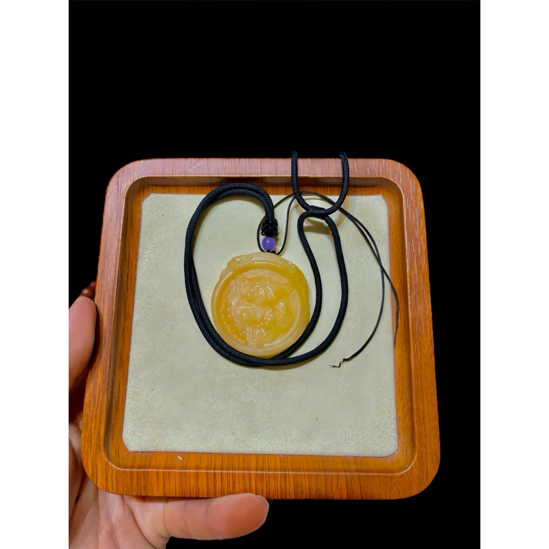 Mặt dây chuyền hình đầu hổ đá ngọc hoàng long HANMYNGHE 2 Mặt dây chuyền hình đầu hổ đá ngọc hoàng long HANMYNGHE - Hình ảnh 2