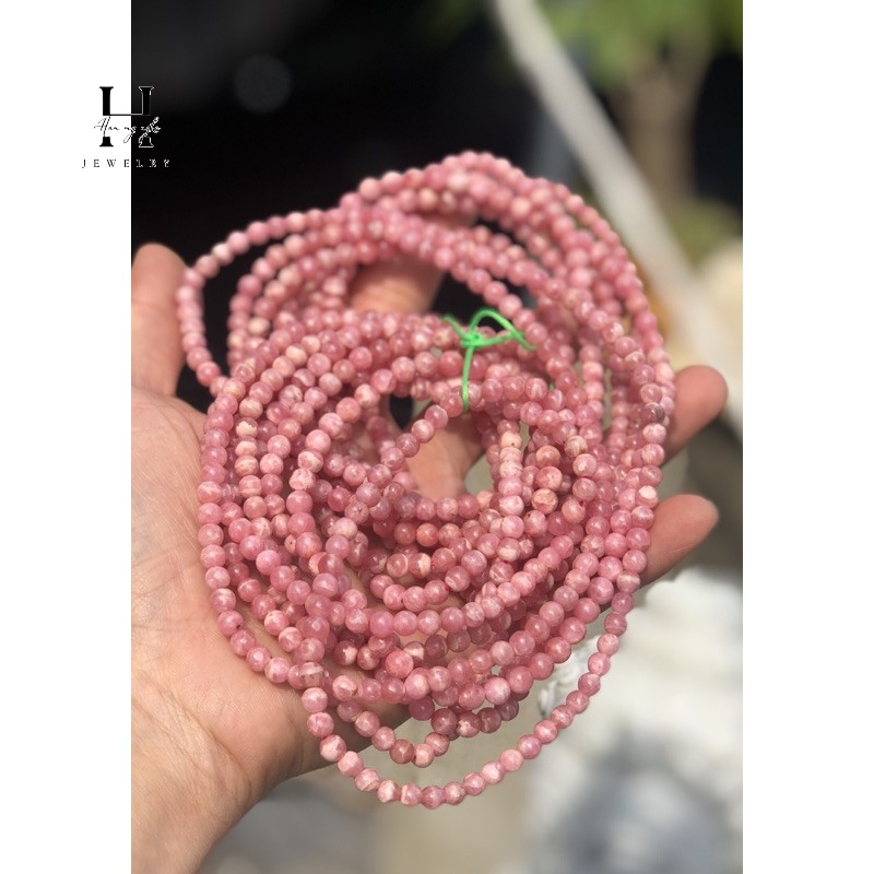 Vòng tay đào hoa 6 mm quấn 3 vòng 1 Vòng tay đào hoa 6 mm quấn 3 vòng