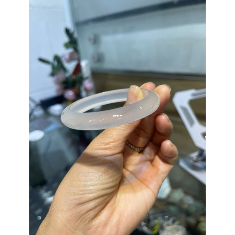 vòng tay đá mã não trắng ( bạch nguyệt quang ) 2 vòng tay đá mã não trắng ( bạch nguyệt quang ) - Hình ảnh 2