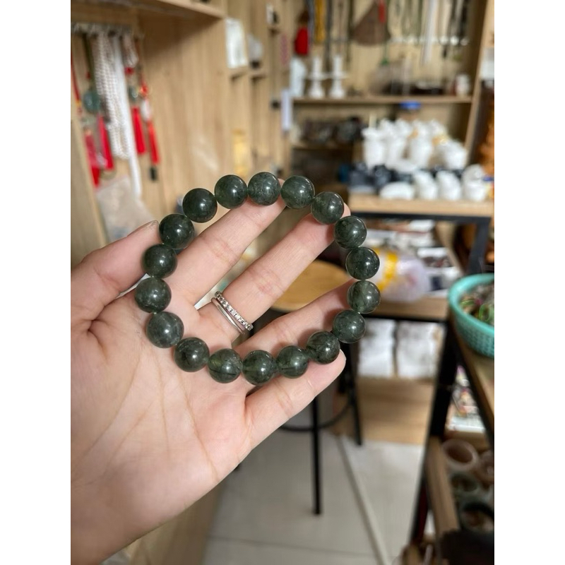 Vòng tay đá thạch anh tóc xanh 12 mm hàng đẹp HANMYNGHE 2 Vòng tay đá thạch anh tóc xanh 12 mm hàng đẹp HANMYNGHE - Hình ảnh 2