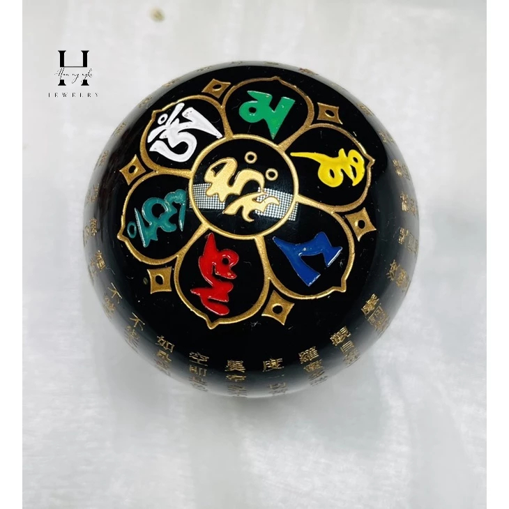 Quả cầu đá obsidan khắc chú đại bi 8 cm kèm đế gỗ HANMYNGHE 2 Quả cầu đá obsidan khắc chú đại bi 8 cm kèm đế gỗ HANMYNGHE - Hình ảnh 2