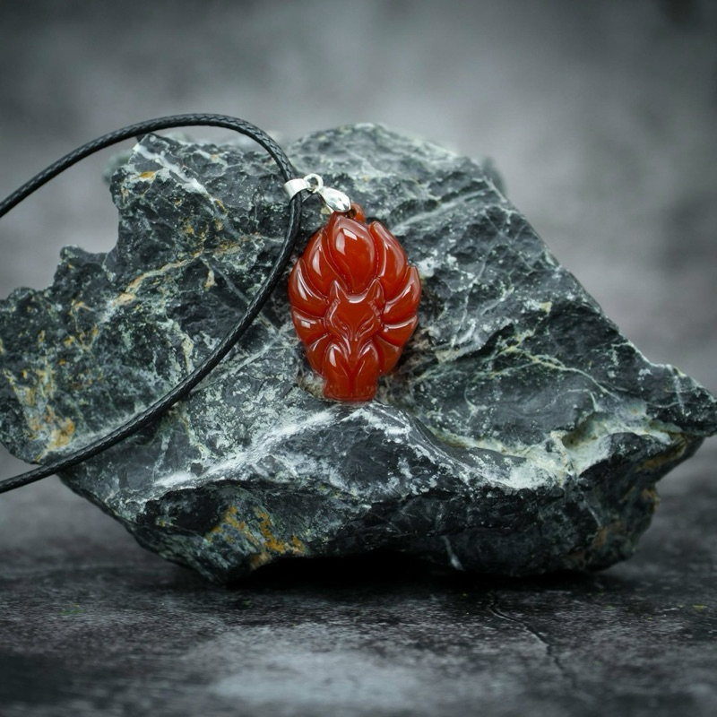 Mặt dây chuyền hồ ly chúa đá mã não tự nhiên kèm dây đeo HANMYNGHE 2 Mặt dây chuyền hồ ly chúa đá mã não tự nhiên kèm dây đeo HANMYNGHE - Hình ảnh 2