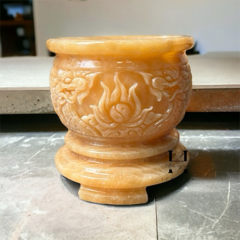 Lư hương chạm rồng đá ngọc hoàng long HANMYNGHE 3 Lư hương chạm rồng đá ngọc hoàng long HANMYNGHE - Hình ảnh 3