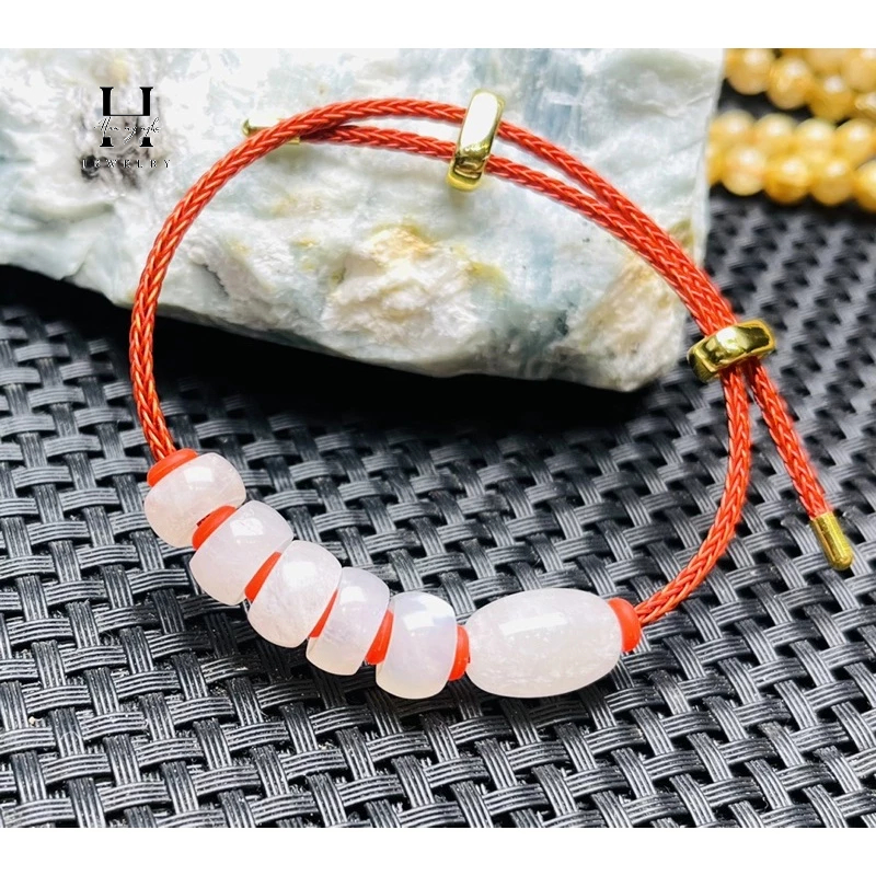 Vòng tay ngũ điếu đá moonstone tự nhiên HANMYNGHE 1 Vòng tay ngũ điếu đá moonstone tự nhiên HANMYNGHE