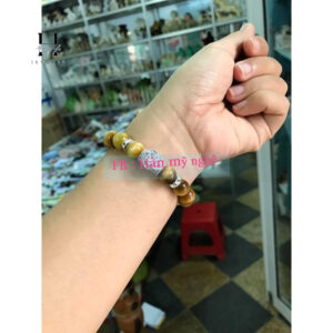 vòng tay phong thủy 10li mix phụ kiện 5 images upload woo2F8a5fcac4426a0921f92ea853b0bc31e1