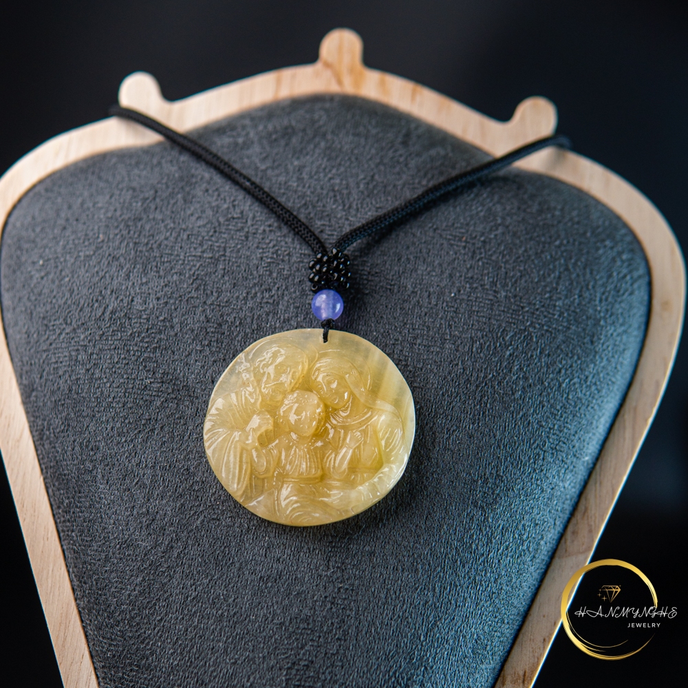 Mặt dây chuyền gia đình thánh đá ngọc hoàng long tặng kèm dây đeo HANMYNGHE 3 Mặt dây chuyền gia đình thánh đá ngọc hoàng long tặng kèm dây đeo HANMYNGHE - Hình ảnh 3