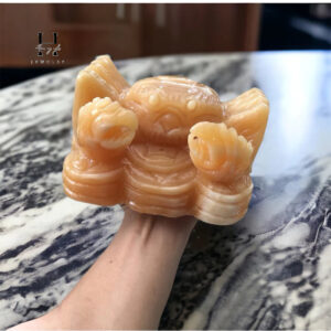 Tượng cua đá tự nhiên màu vàng 15cm HANMYNGHE 12 images upload woo2Fa6f8a15c3a33794a34fef8addf917258