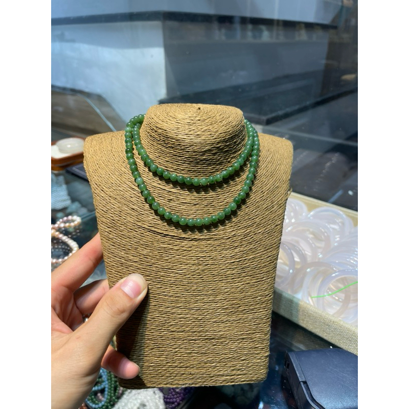 Vòng cổ ngọc bích 6 mm dài 68 cm HANMYNGHE 1 Vòng cổ ngọc bích 6 mm dài 68 cm HANMYNGHE