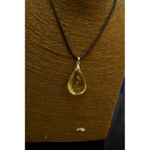 Mặt dây chuyền giọt nước đá thạch anh vàng tự nhiên HANMYNGHE 7 images upload woo2Fc07b13ad3f76b7532de15eb90f5e4f2c