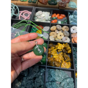 Mặt dây chuyền đồng điếu đá ngọc bích tự nhiên 2.6 cm HANMYNGHE 7 images upload woo2Fced4fa9ee91995c7223f76904d6b7239