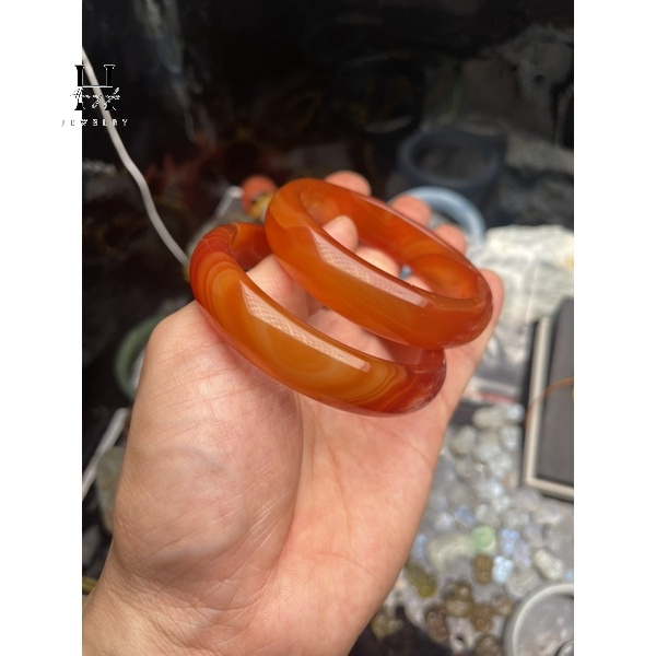 Vòng tay bảng liền đá mã não tự nhiên size 50-60 mm HANMYNGHE 1 Vòng tay bảng liền đá  mã não tự nhiên size 50-60 mm HANMYNGHE