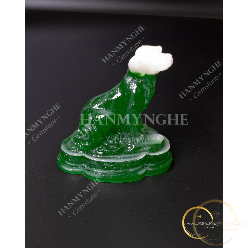 Tượng con chó màu xanh ngọc cao 10cm HANMYNGHE 1 Tượng con chó màu xanh ngọc cao 10cm HANMYNGHE