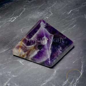 Kim tự tháp thiền định đá thạch anh tím tự nhiên HANMYNGHE