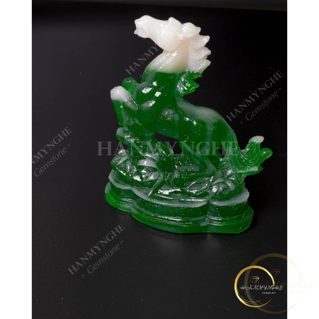 Tượng con ngựa màu xanh ngọc bột đá đúc cao 10cm HANMYNGHE 3 Tượng con ngựa màu xanh ngọc bột đá đúc cao 10cm HANMYNGHE - Ảnh 3